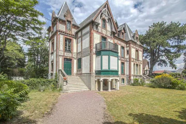 Magnifique F2 En Plein Centre Apartamento Cabourg Exterior foto